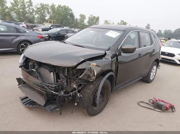 KNMAT2MV1HP567365 2017 NISSAN ROGUE - Image 2