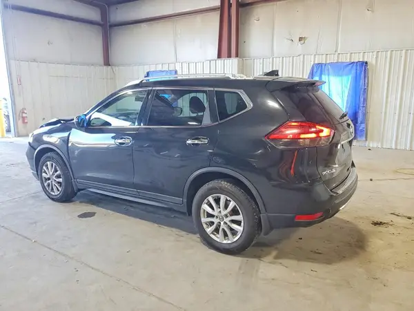 KNMAT2MV1HP572095 2017 NISSAN ROGUE - Image 2