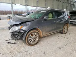KNMAT2MV1HP579211 2017 NISSAN ROGUE