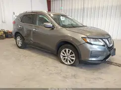 KNMAT2MV1HP583730 2017 NISSAN ROGUE