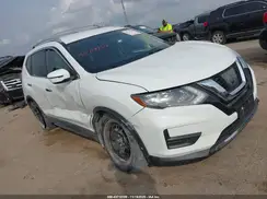 KNMAT2MV1HP586644 2017 NISSAN ROGUE