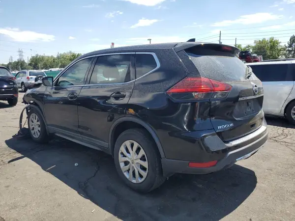 KNMAT2MV1HP588281 2017 NISSAN ROGUE - Image 2