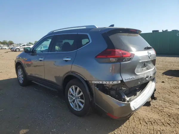 KNMAT2MV1HP591780 2017 NISSAN ROGUE - Image 2