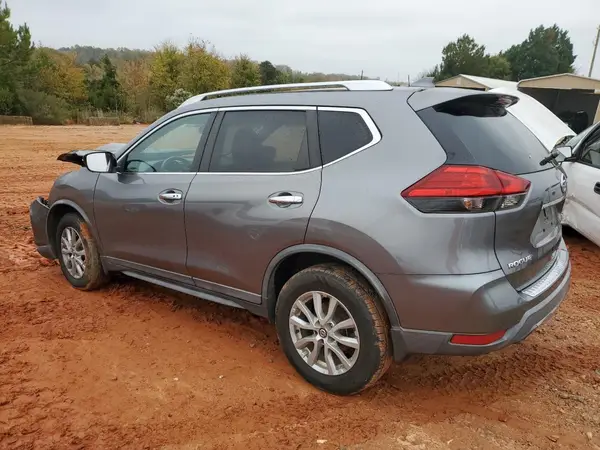 KNMAT2MV1HP595859 2017 NISSAN ROGUE - Image 2