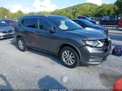 KNMAT2MV1HP597062 2017 NISSAN ROGUE