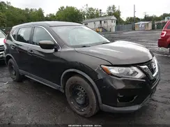 KNMAT2MV1HP599930 2017 NISSAN ROGUE