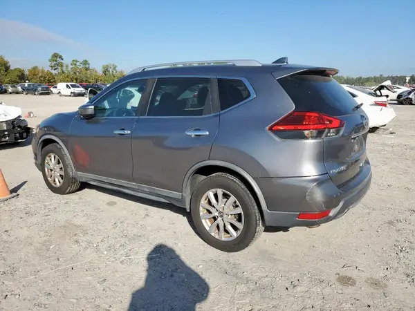 KNMAT2MV1HP602146 2017 NISSAN ROGUE - Image 2