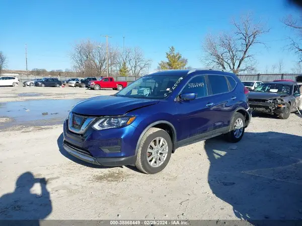 KNMAT2MV1HP606455 2017 NISSAN ROGUE - Image 2