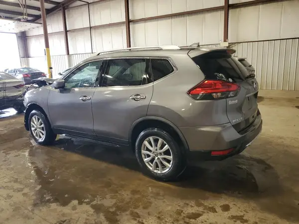KNMAT2MV1HP607752 2017 NISSAN ROGUE - Image 2