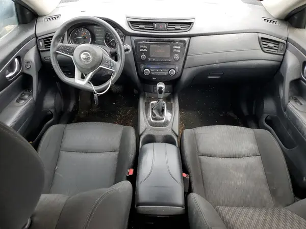 KNMAT2MV1HP608948 2017 NISSAN ROGUE - Image 8