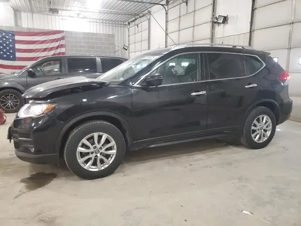 KNMAT2MV1HP609758 2017 NISSAN ROGUE - Image 1
