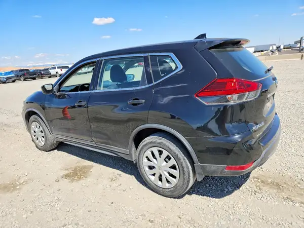 KNMAT2MV1HP617326 2017 NISSAN ROGUE - Image 2