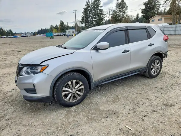 KNMAT2MV1JP500206 2018 NISSAN ROGUE - Image 1