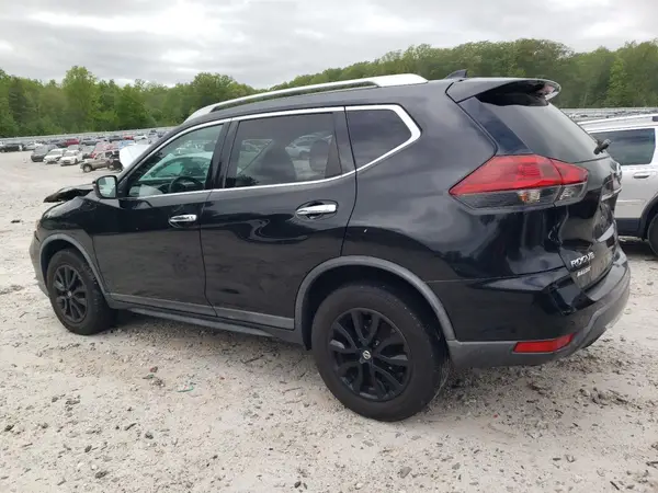 KNMAT2MV1JP503753 2018 NISSAN ROGUE - Image 2