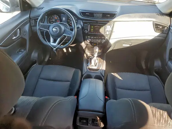 KNMAT2MV1JP505051 2018 NISSAN ROGUE - Image 8
