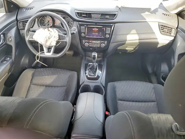 KNMAT2MV1JP507995 2018 NISSAN ROGUE - Image 8