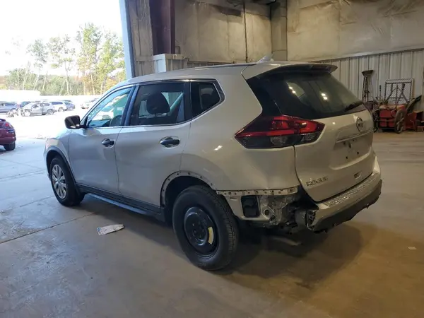 KNMAT2MV1JP509312 2018 NISSAN ROGUE - Image 2