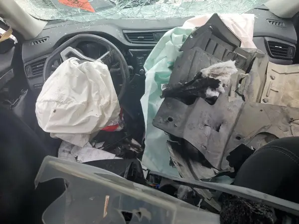 KNMAT2MV1JP510704 2018 NISSAN ROGUE - Image 8