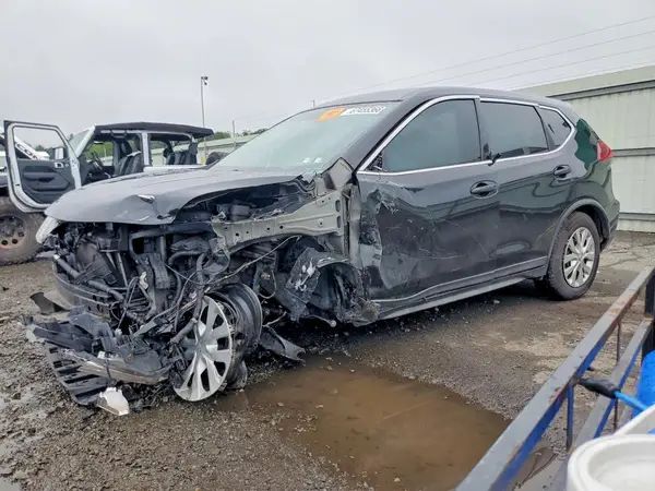 KNMAT2MV1JP515465 2018 NISSAN ROGUE - Image 1