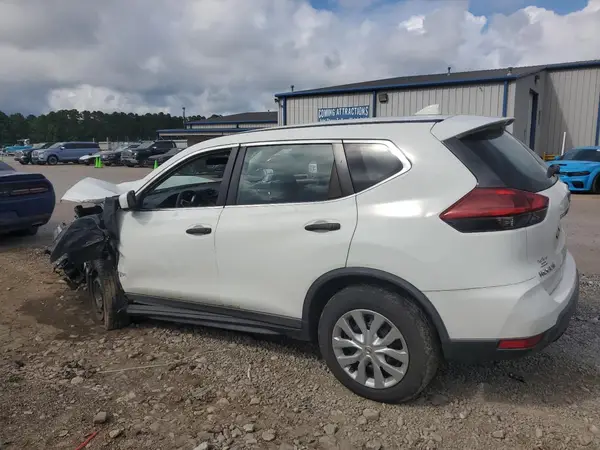 KNMAT2MV1JP516468 2018 NISSAN ROGUE - Image 2