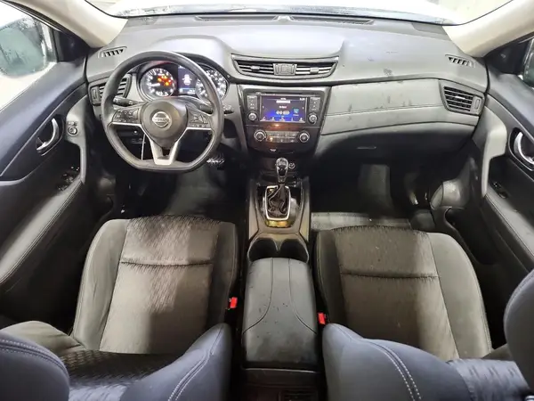 KNMAT2MV1JP517927 2018 NISSAN ROGUE - Image 8