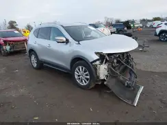 KNMAT2MV1JP519709 2018 NISSAN ROGUE