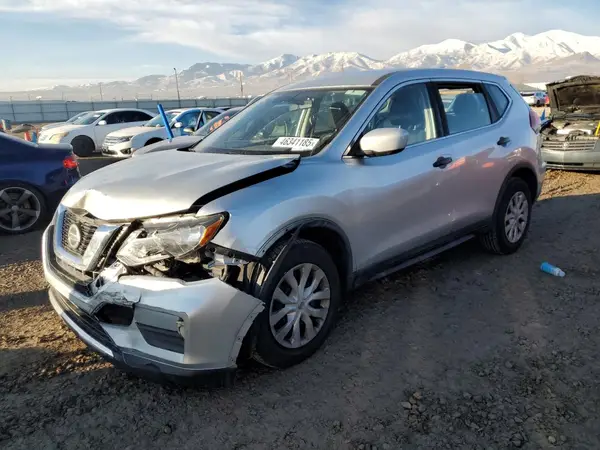 KNMAT2MV1JP522707 2018 NISSAN ROGUE - Image 1