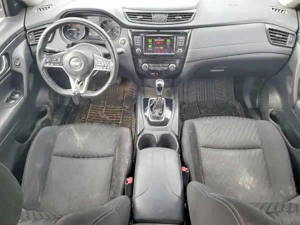 KNMAT2MV1JP523873 2018 NISSAN ROGUE - Image 8