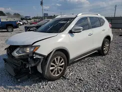 KNMAT2MV1JP525719 2018 NISSAN ROGUE