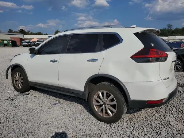 KNMAT2MV1JP525719 2018 NISSAN ROGUE - Image 2