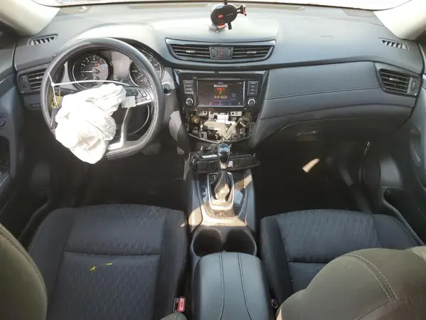 KNMAT2MV1JP525719 2018 NISSAN ROGUE - Image 8