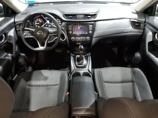 KNMAT2MV1JP525798 2018 NISSAN ROGUE - Image 8