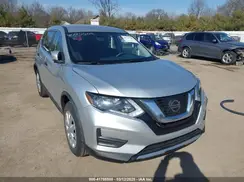 KNMAT2MV1JP525946 2018 NISSAN ROGUE