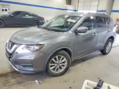 KNMAT2MV1JP529110 2018 NISSAN ROGUE