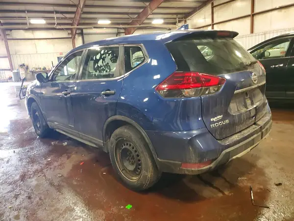 KNMAT2MV1JP535246 2018 NISSAN ROGUE - Image 2