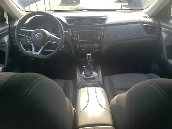 KNMAT2MV1JP537336 2018 NISSAN ROGUE - Image 8