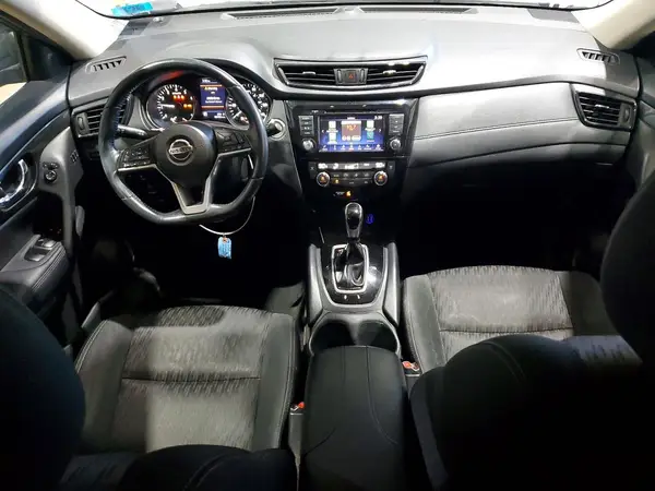 KNMAT2MV1JP541547 2018 NISSAN ROGUE - Image 8