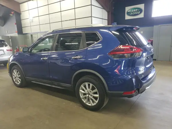 KNMAT2MV1JP543752 2018 NISSAN ROGUE - Image 2