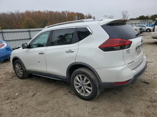 KNMAT2MV1JP544142 2018 NISSAN ROGUE - Image 2
