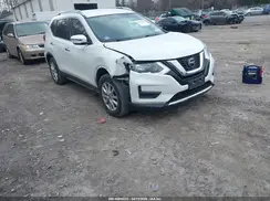 KNMAT2MV1JP547056 2018 NISSAN ROGUE