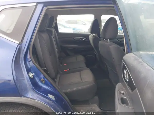 KNMAT2MV1JP549695 2018 NISSAN ROGUE - Image 8