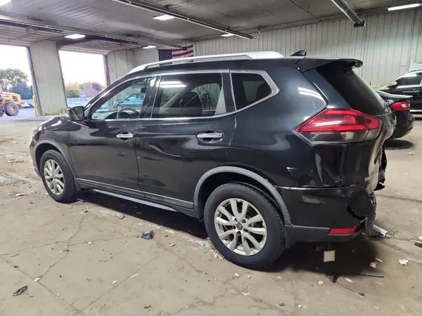 KNMAT2MV1JP554380 2018 NISSAN ROGUE - Image 2