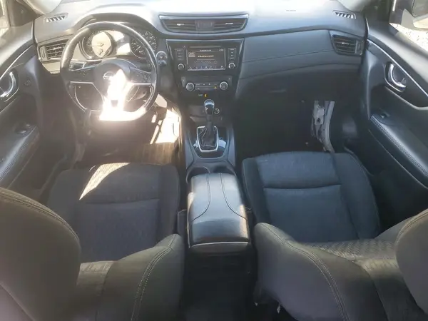 KNMAT2MV1JP557070 2018 NISSAN ROGUE - Image 8