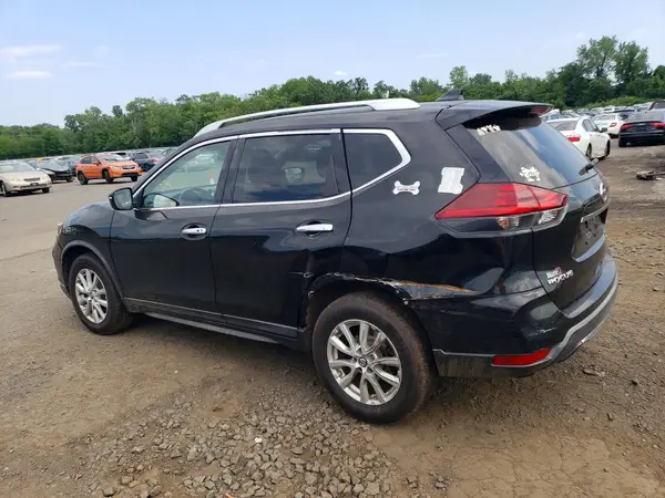 KNMAT2MV1JP559322 2018 NISSAN ROGUE - Image 2