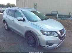 KNMAT2MV1JP561247 2018 NISSAN ROGUE