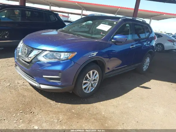 KNMAT2MV1JP567047 2018 NISSAN ROGUE - Image 2