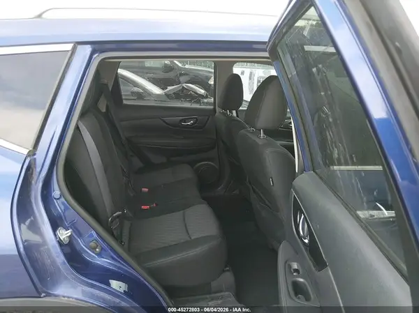 KNMAT2MV1JP569025 2018 NISSAN ROGUE - Image 8