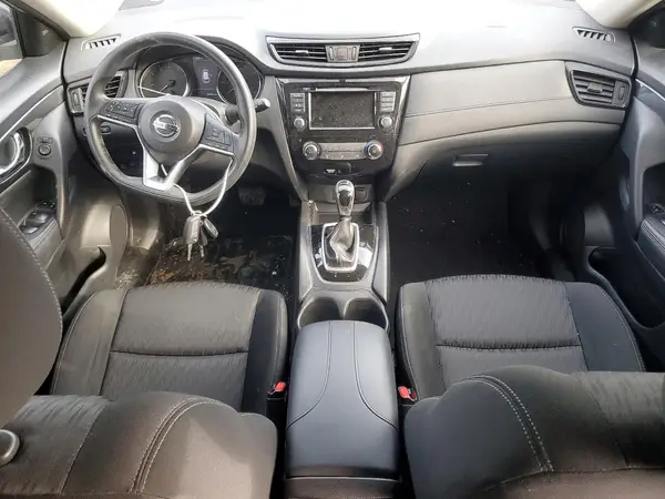 KNMAT2MV1JP570238 2018 NISSAN ROGUE - Image 8