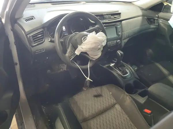 KNMAT2MV1JP580283 2018 NISSAN ROGUE - Image 8