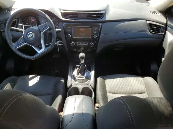 KNMAT2MV1JP586181 2018 NISSAN ROGUE - Image 8